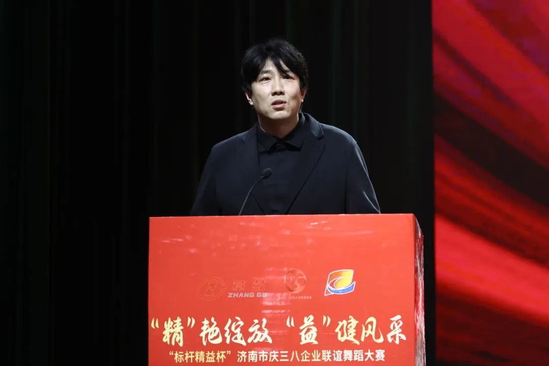 1757382059869024.jpeg 跳舞第三张.jpeg