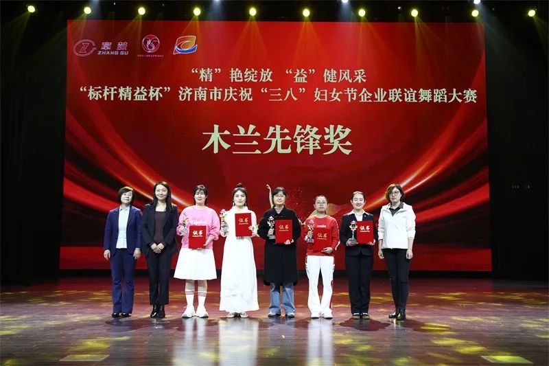 1757382404627984.jpg 跳舞第17.jpg